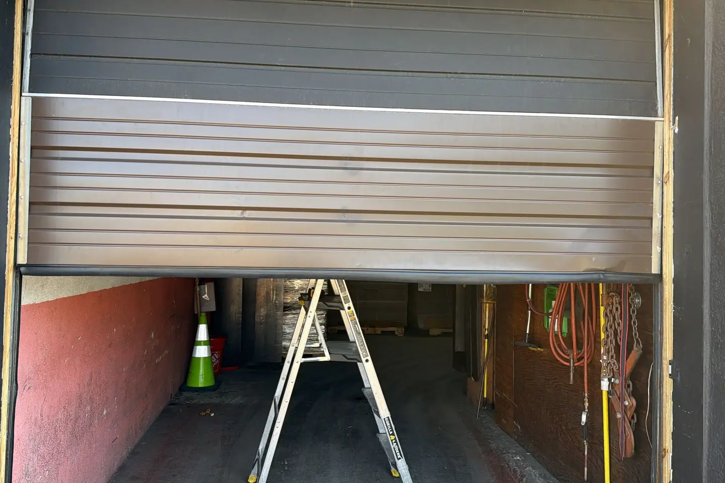 Commercial Roll-Up Door Repair & Replacement for commercial properties
