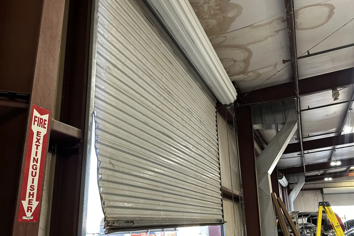 Professional commercial roll-up door repair & replacement work