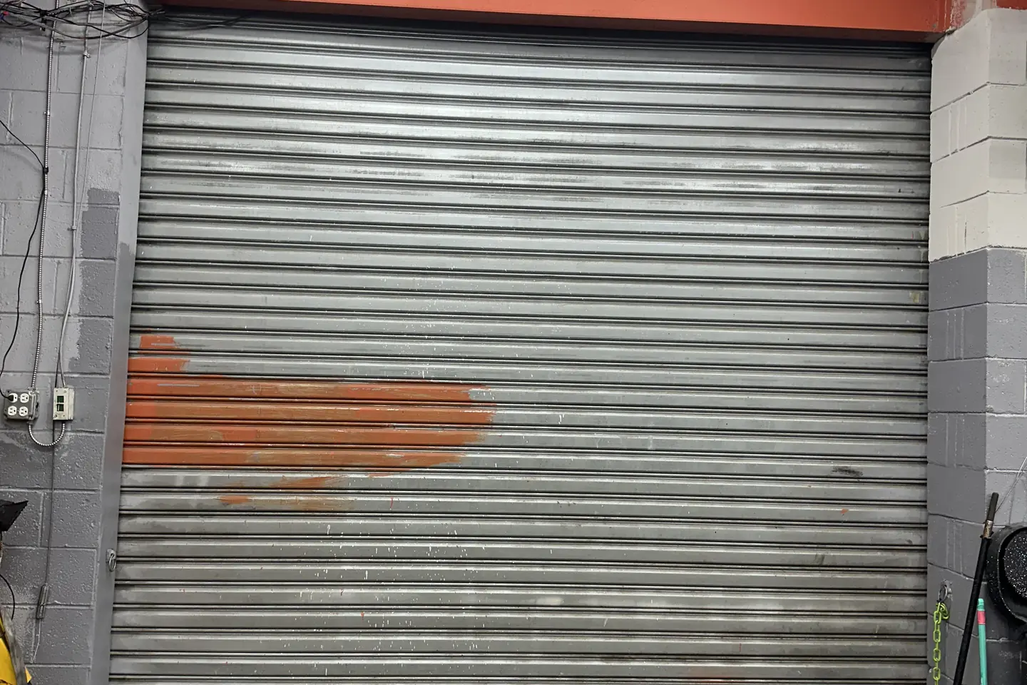 Commercial Roll-Up Door Repair & Replacement service